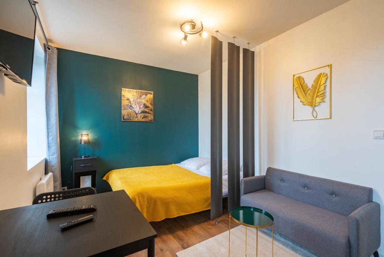 Bistrot 8 Apartment Nazelles-Negron Екстериор снимка
